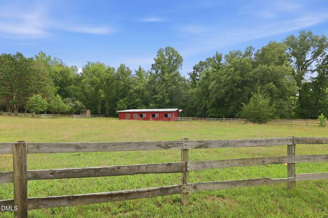 10621 Rougemont Road, Bahama, NC 27503