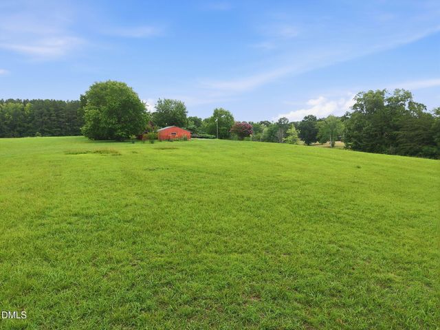 10621 Rougemont Road, Bahama, NC 27503