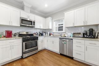 43 Derby St A, Somerville, MA 02145