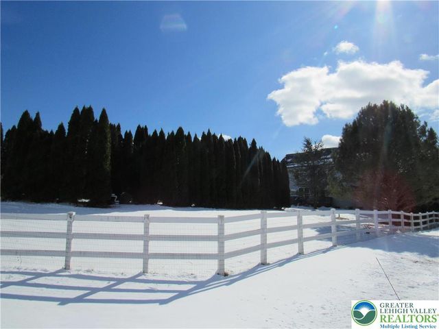 17 Wilt Road, Bechtelsville Boro, PA 19505