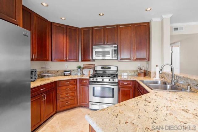 12848 Salmon River Rd, San Diego, CA 92129