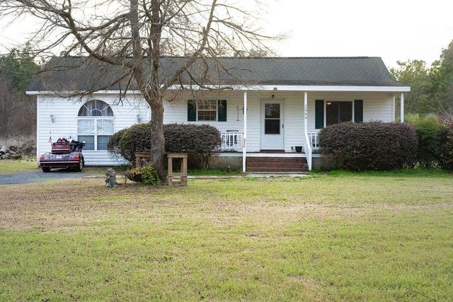 2064 Martin St., Loris, SC 29569