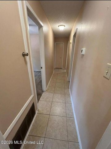 916 E Birch Drive, Gulfport, MS 39503