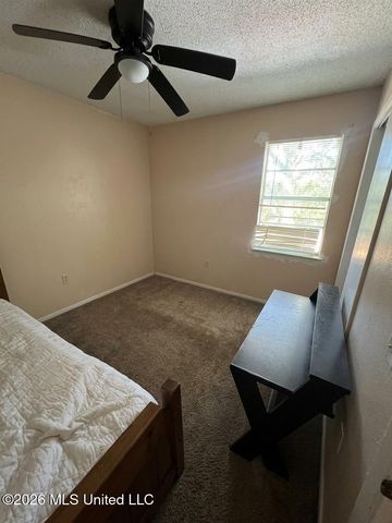 916 E Birch Drive, Gulfport, MS 39503