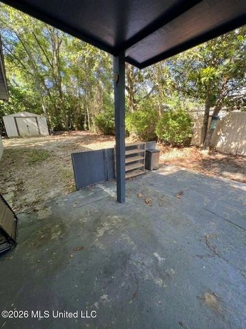 916 E Birch Drive, Gulfport, MS 39503
