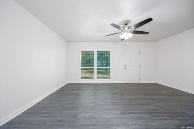 10627 GREEN TIMBER ST, San Antonio, TX 78223