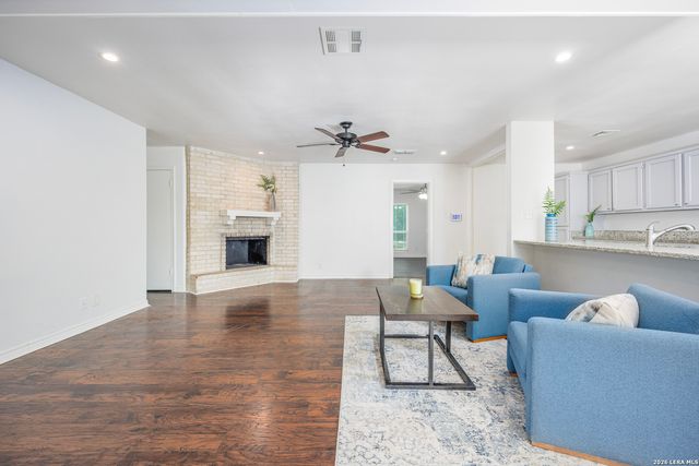 10627 GREEN TIMBER ST, San Antonio, TX 78223
