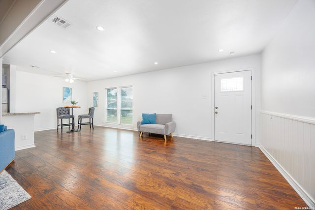 10627 GREEN TIMBER ST, San Antonio, TX 78223