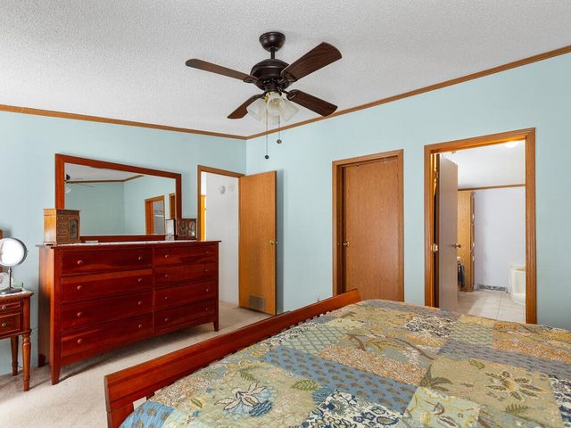 13 Kelly Lane, Coventry, RI 02816