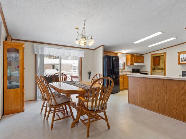 13 Kelly Lane, Coventry, RI 02816