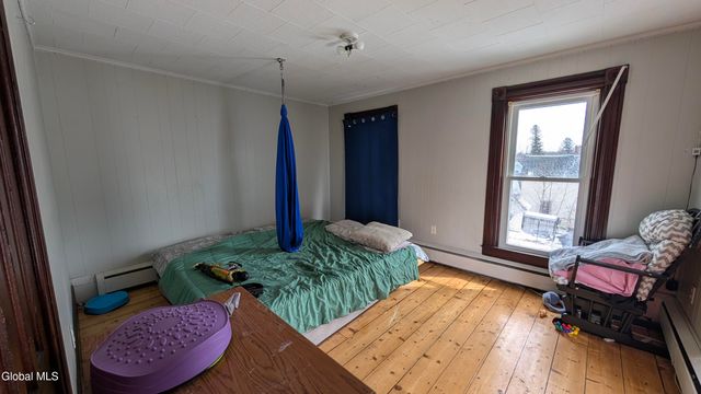 4 Oak Street, Johnstown, NY 12095