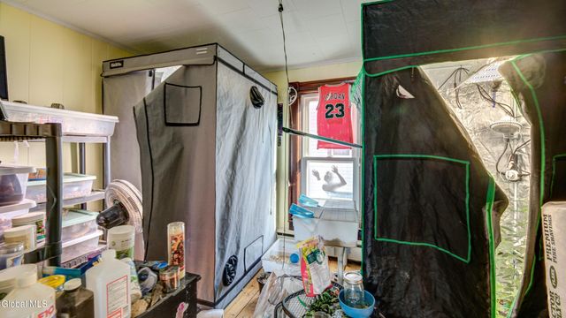 4 Oak Street, Johnstown, NY 12095