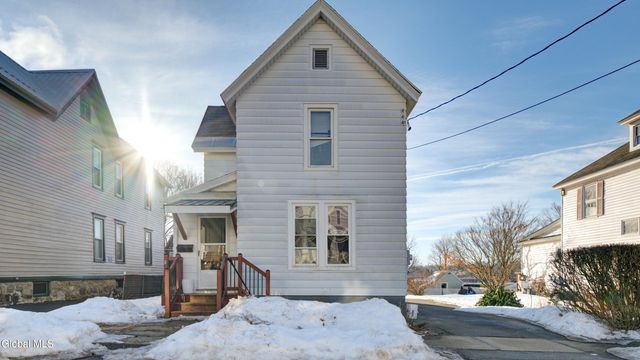 4 Oak Street, Johnstown, NY 12095