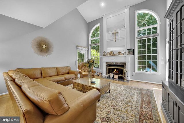 17 STANWYCK RD, Mount Laurel, NJ 08054