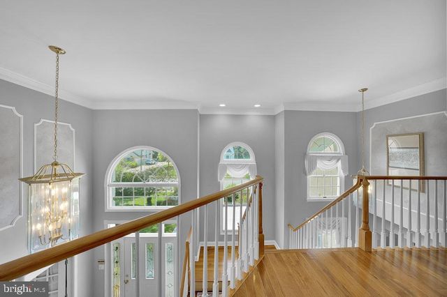 17 STANWYCK RD, Mount Laurel, NJ 08054