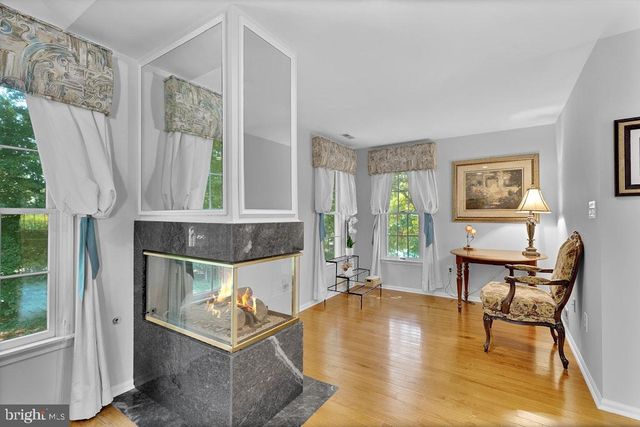 17 STANWYCK RD, Mount Laurel, NJ 08054
