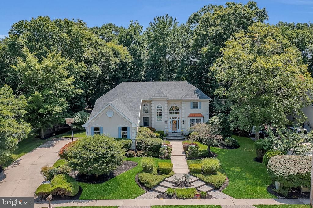 17 STANWYCK RD, Mount Laurel, NJ 08054