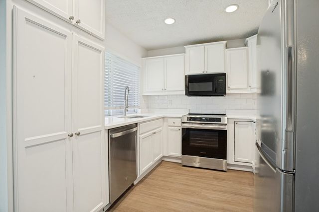1412 E Park Boulevard, Plano, TX 75074