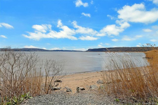 212 Devries Court, Piermont, NY 10968