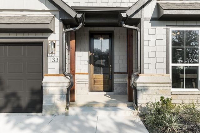 133 Pueblo Drive, Lake Kiowa, TX 76240