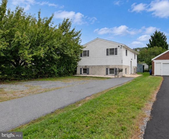 3425 MARION ST, Reading, PA 19605