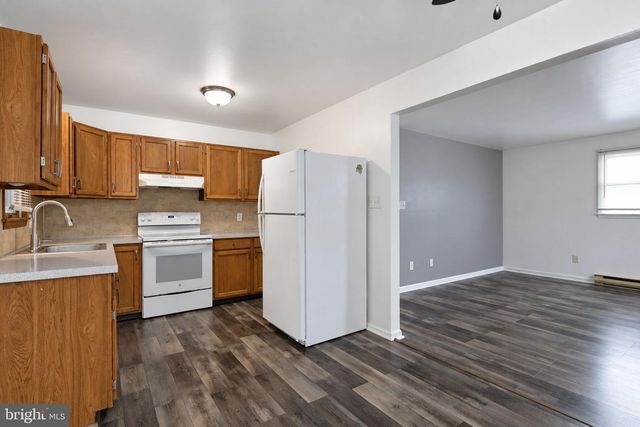 3425 MARION ST, Reading, PA 19605