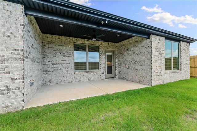 803 Jenison Road, Tontitown, AR 72762