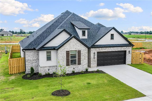 803 Jenison Road, Tontitown, AR 72762
