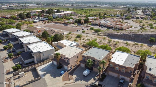 525 GREEN VILLAGE Court A, El Paso, TX 79912