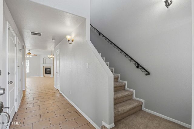 525 GREEN VILLAGE Court A, El Paso, TX 79912