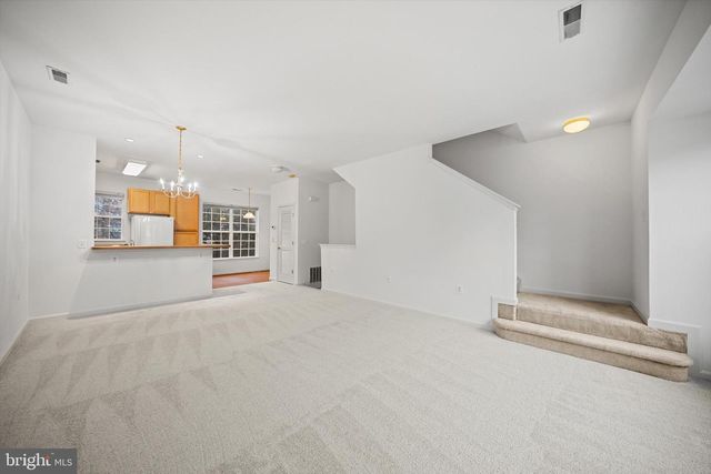 23094 FONTWELL SQ, Sterling, VA 20166