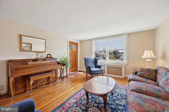 728 COTTAGE ROAD, Glenside, PA 19038