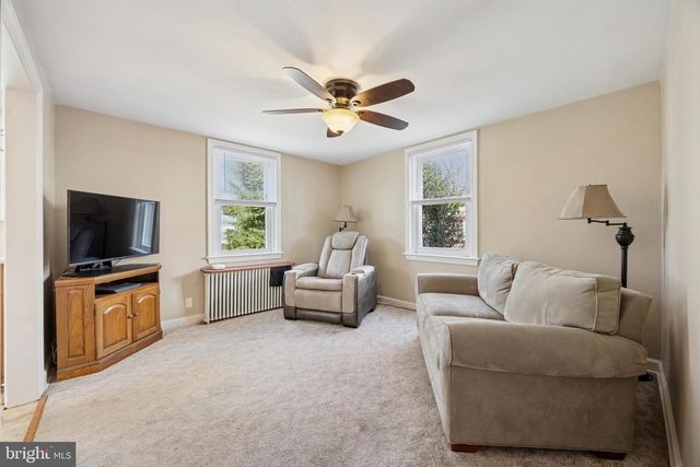 728 COTTAGE ROAD, Glenside, PA 19038