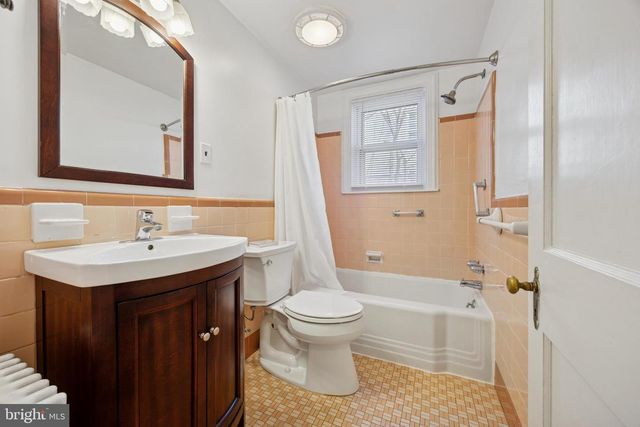 728 COTTAGE ROAD, Glenside, PA 19038