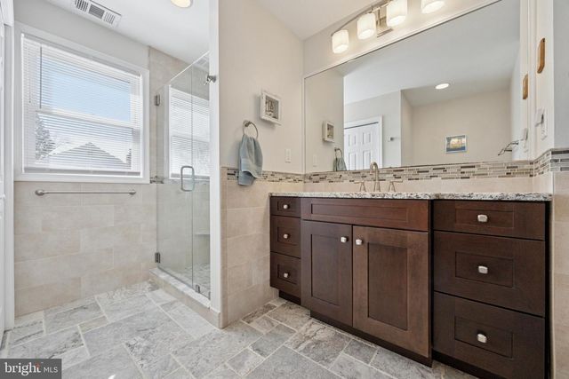 728 COTTAGE ROAD, Glenside, PA 19038