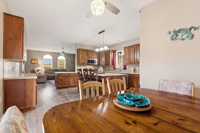 207 Goodman Avenue, Rio Communities, NM 87002