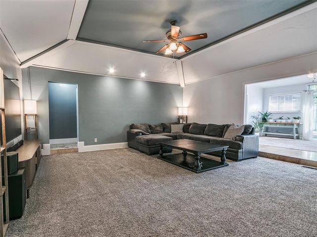 11613 Footmans Court, Yukon, OK 73099