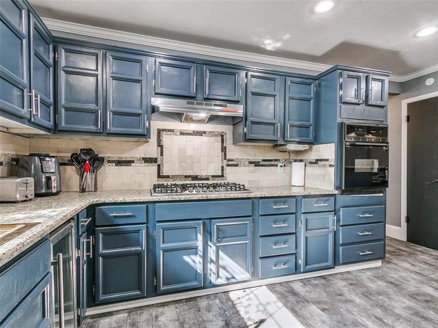 11613 Footmans Court, Yukon, OK 73099