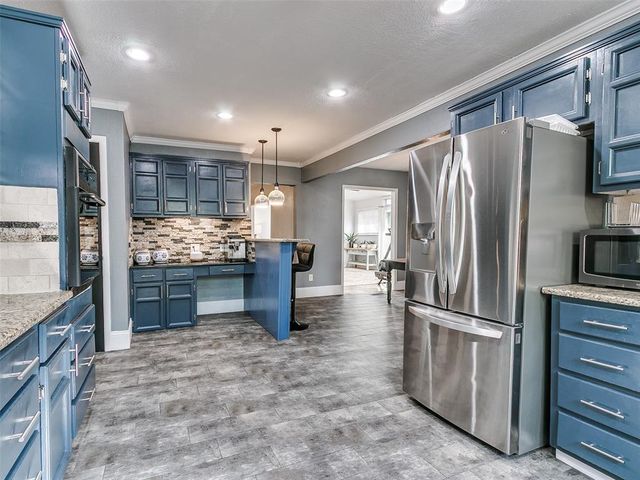 11613 Footmans Court, Yukon, OK 73099