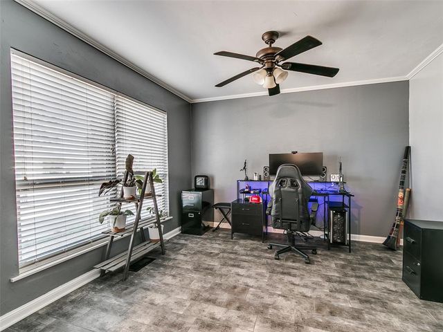 11613 Footmans Court, Yukon, OK 73099
