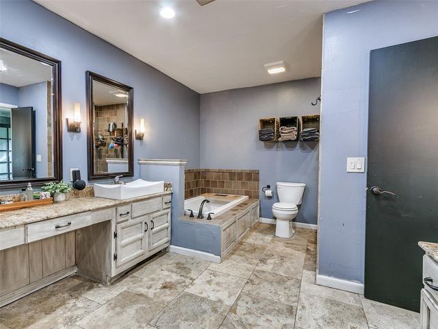 11613 Footmans Court, Yukon, OK 73099
