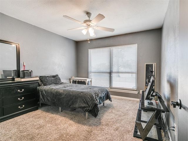 11613 Footmans Court, Yukon, OK 73099