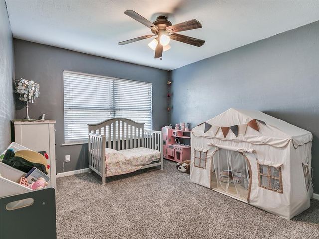 11613 Footmans Court, Yukon, OK 73099