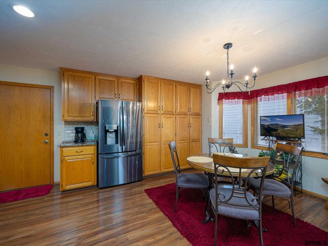 2304 N 150 Avenue, Omaha, NE 68116