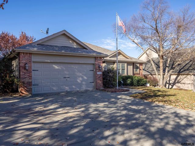 2304 N 150 Avenue, Omaha, NE 68116