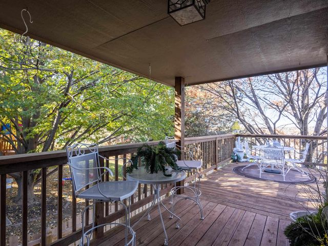 2304 N 150 Avenue, Omaha, NE 68116