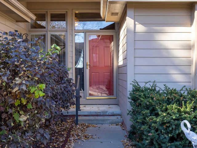 2304 N 150 Avenue, Omaha, NE 68116