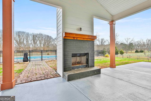 393 Chapman Road, Zebulon, GA 30295