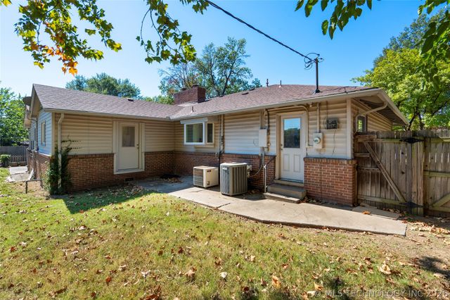 3631 S Gary Place, Tulsa, OK 74105