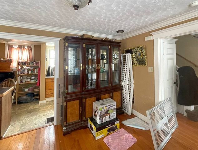 79 Grant Ave, Bellevue, PA 15202